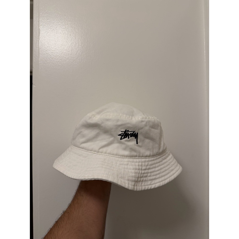 Stussy Stock Logo Bucket Hat White S/M 100% Cotton Embroidered Streetwear Cap